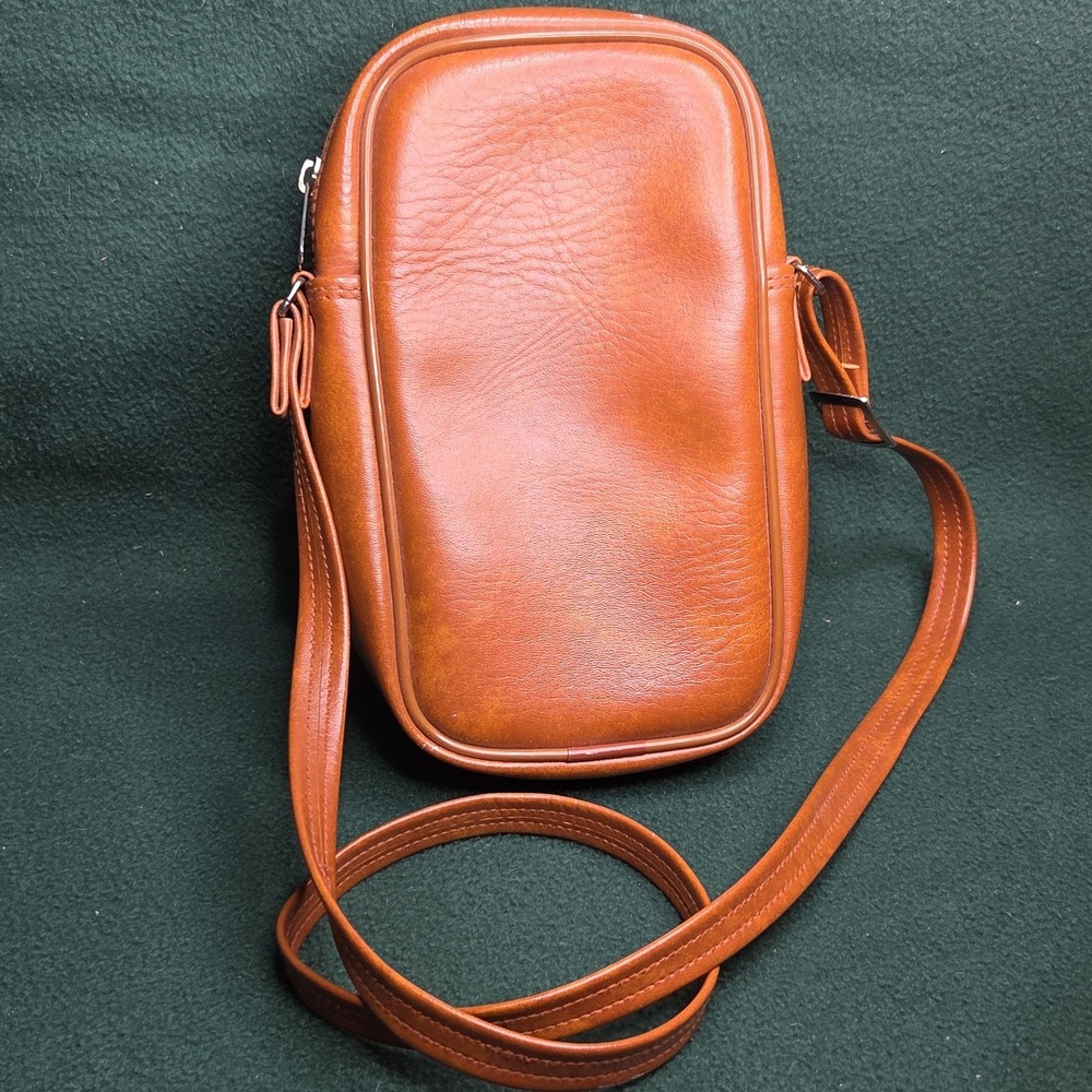 YKK Camera Shoulder Bag with Strap Brown with Zipper Closure